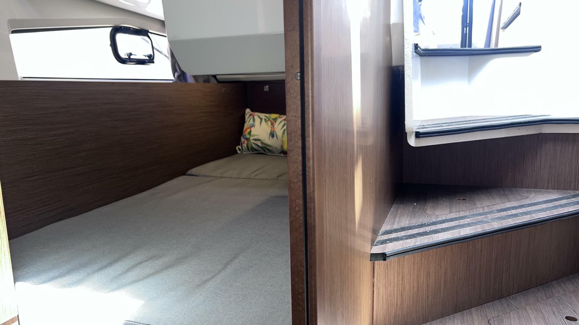 2020 Jeanneau Merry Fisher 1095 35ft Jeanneau Yacht For Sale 2020 Jeanneau Merry Fisher 1095 35ft Jeanneau Yacht For Sale