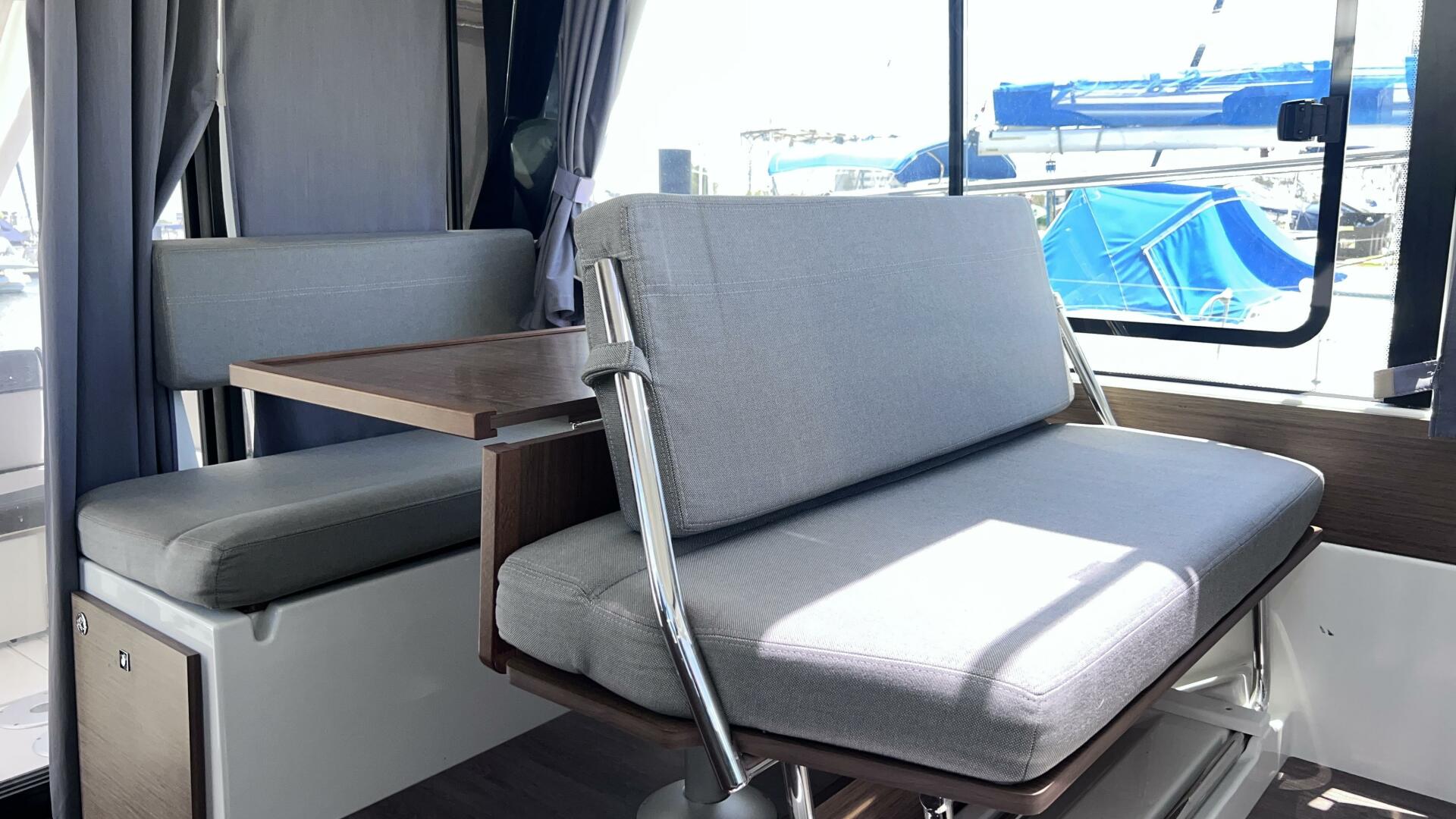 2020 Jeanneau Merry Fisher 1095 35ft Jeanneau Yacht For Sale 2020 Jeanneau Merry Fisher 1095 35ft Jeanneau Yacht For Sale