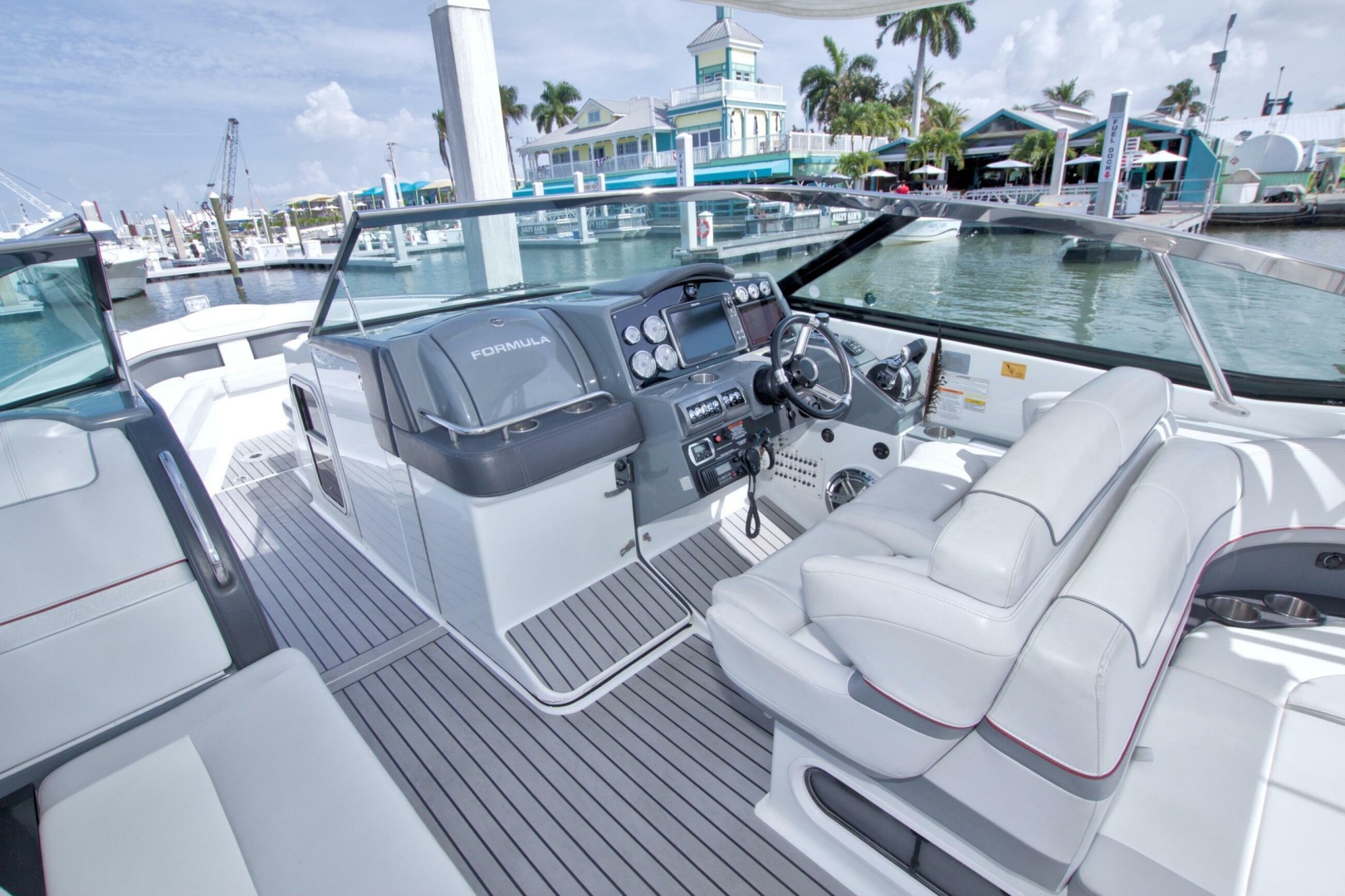 Ship Faced 35ft Formula Yacht For Sale