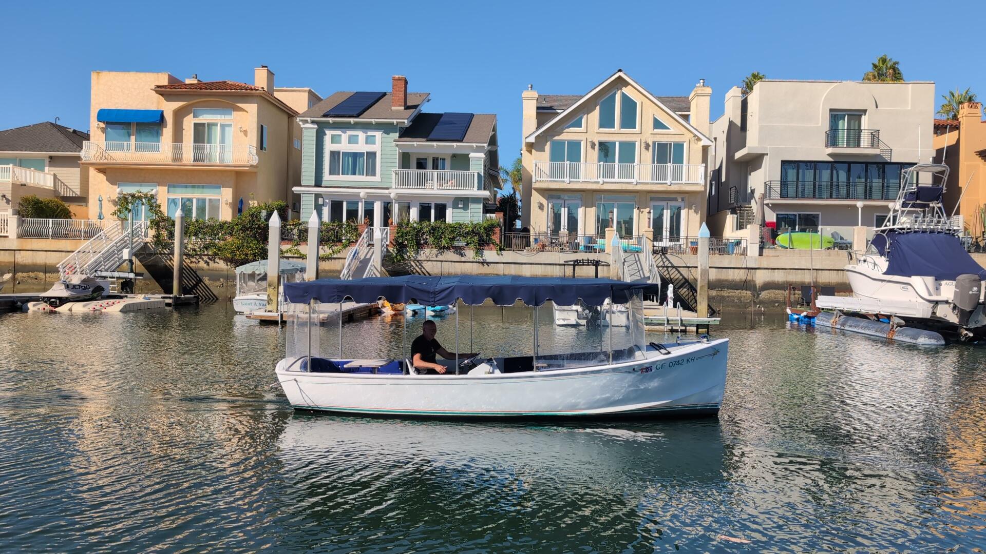 Stbd Side Duffy Underway