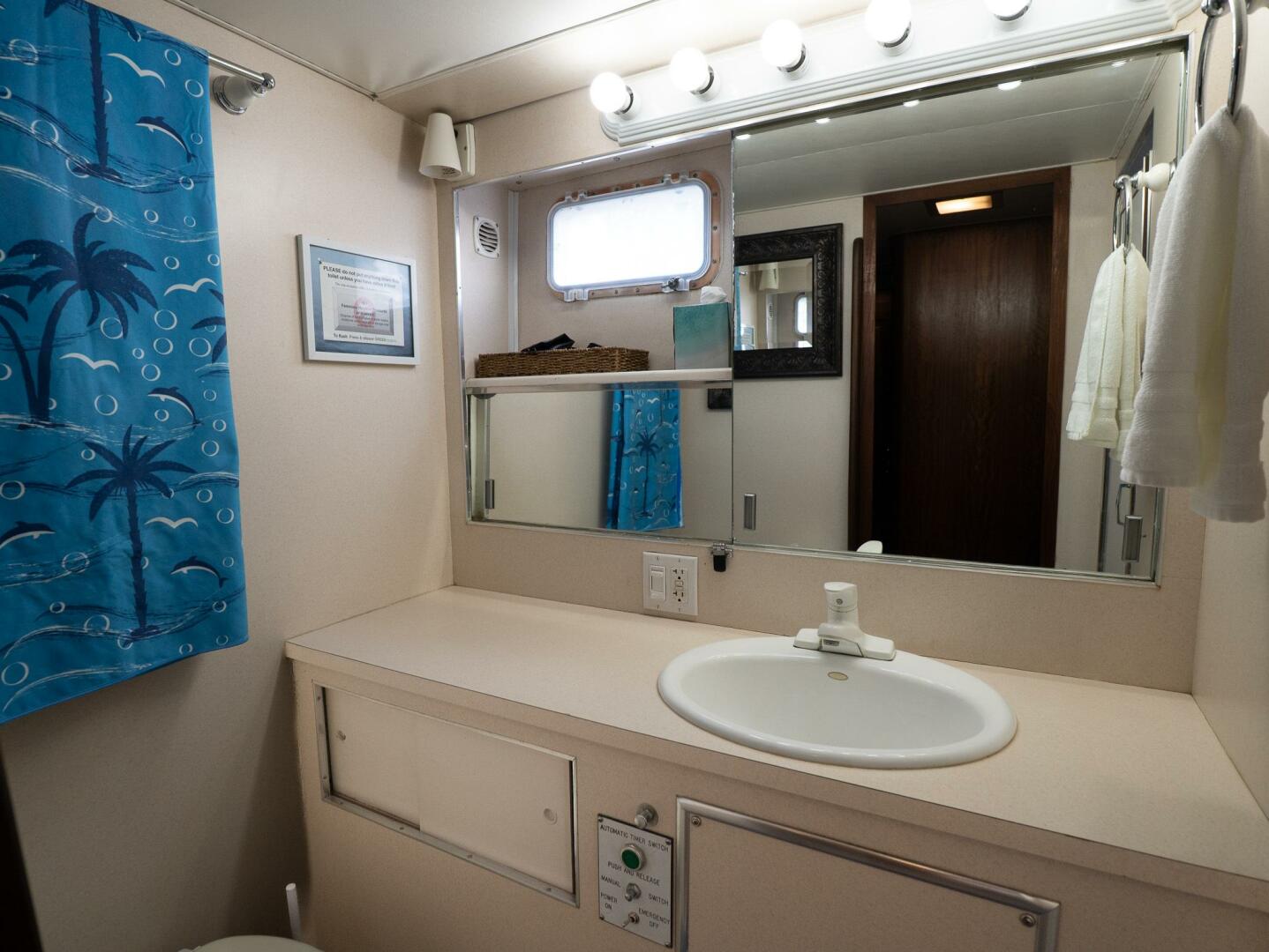 MasterPlan 58ft Hatteras Yacht For Sale