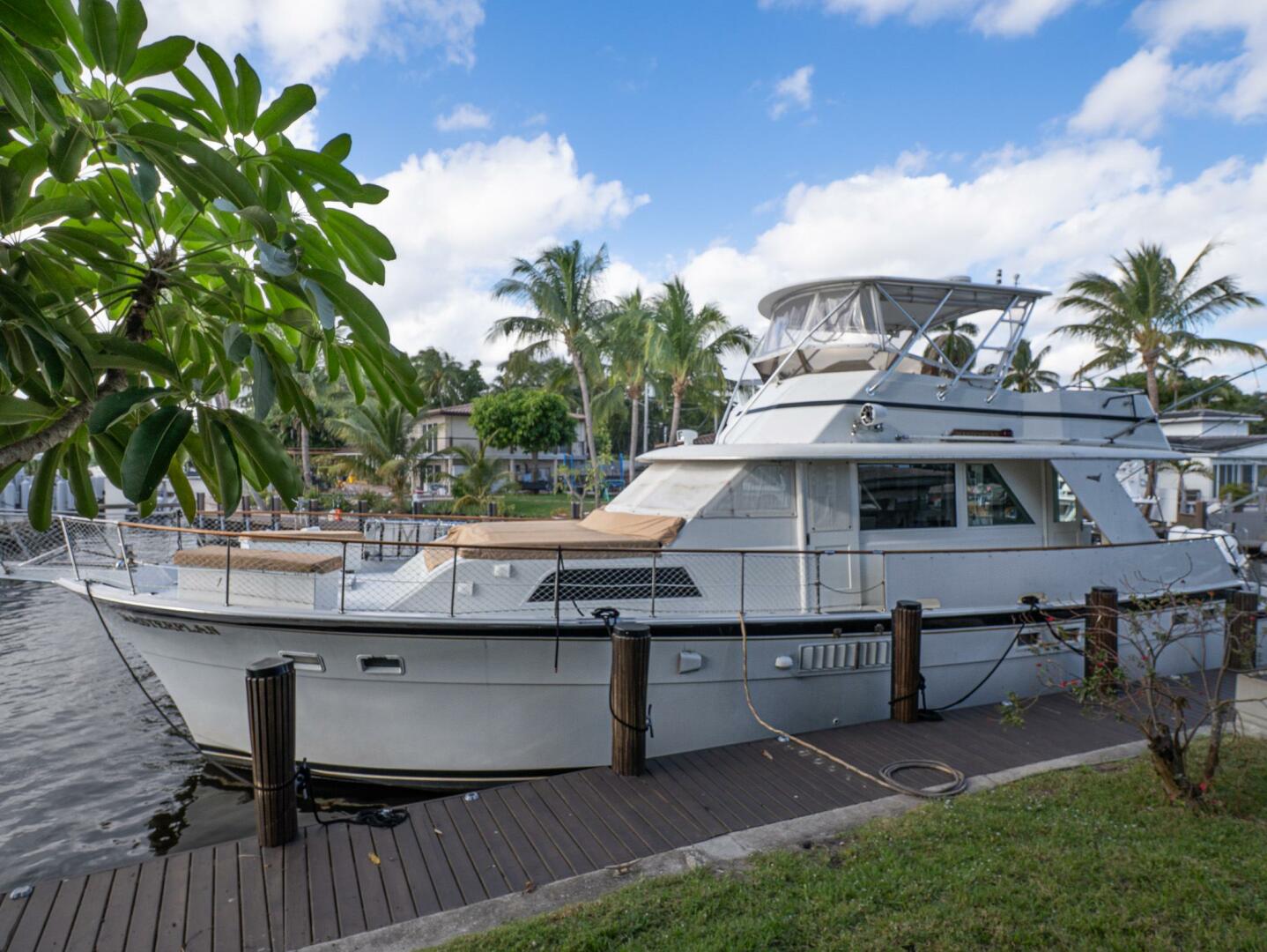 MasterPlan 58ft Hatteras Yacht For Sale