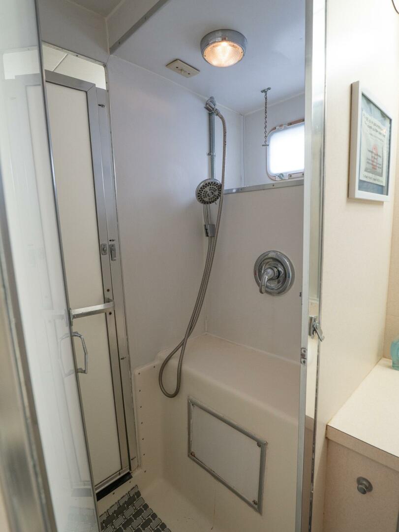 MasterPlan 58ft Hatteras Yacht For Sale