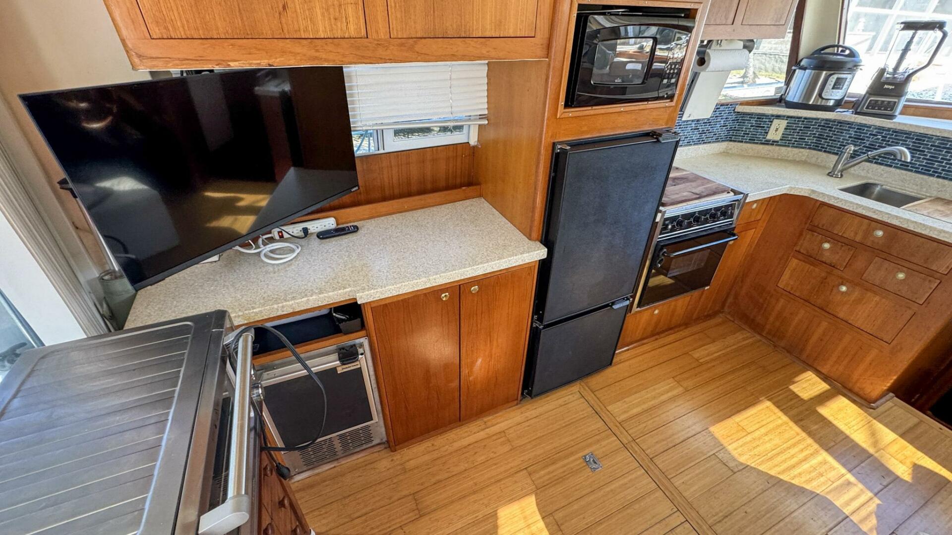 Nevadatude 39ft Mainship Yacht For Sale