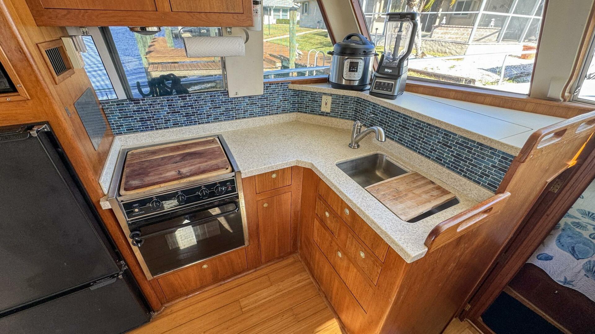 Nevadatude 39ft Mainship Yacht For Sale