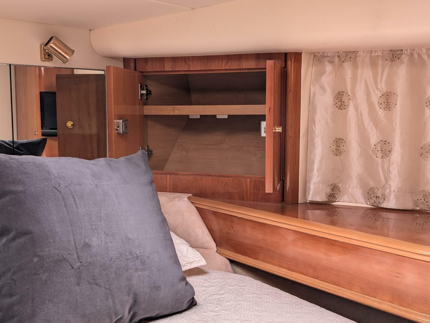 Different Drummer 50ft Viking Princess Yacht For Sale Different Drummer 50ft Viking Princess Yacht For Sale