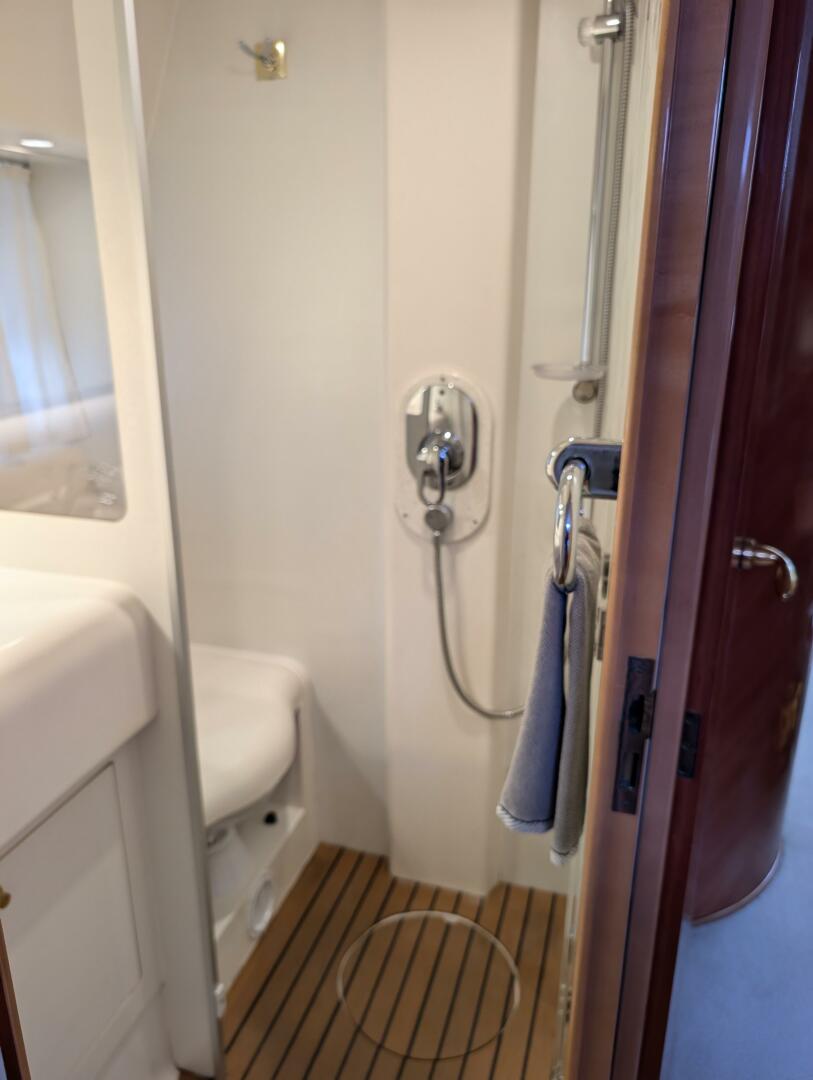 Different Drummer 50ft Viking Princess Yacht For Sale Different Drummer 50ft Viking Princess Yacht For Sale