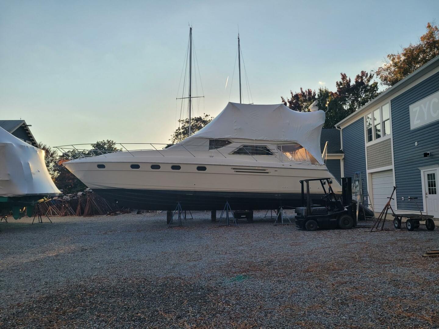 Different Drummer 50ft Viking Princess Yacht For Sale Different Drummer 50ft Viking Princess Yacht For Sale