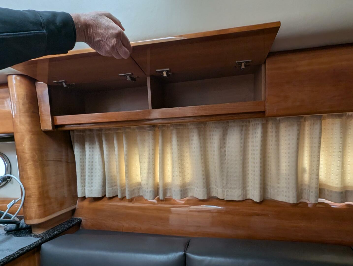 Different Drummer 50ft Viking Princess Yacht For Sale Different Drummer 50ft Viking Princess Yacht For Sale