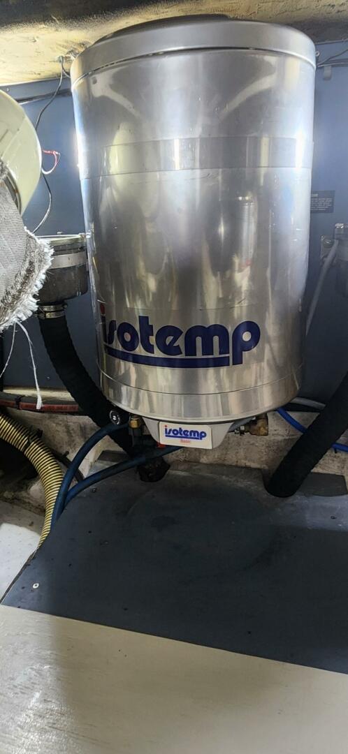 Different Drummer 50ft Viking Princess Yacht For Sale Different Drummer 50ft Viking Princess Yacht For Sale