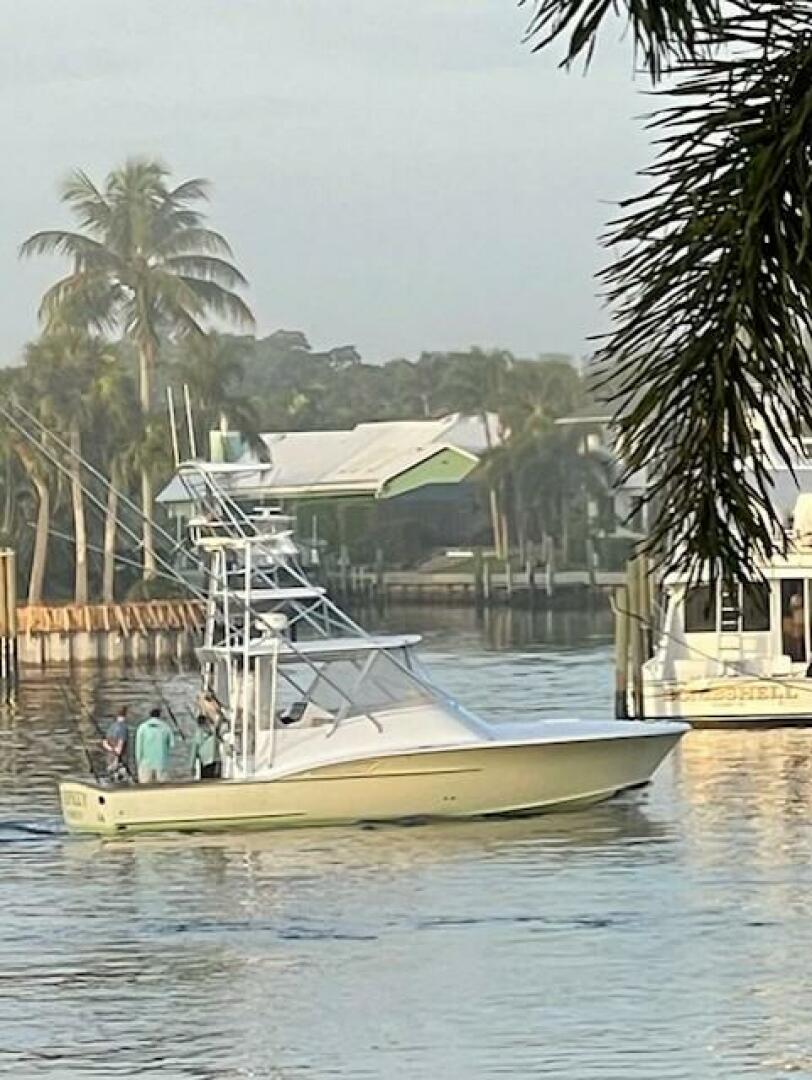 OSPREY 34ft Custom Carolina Yacht For Sale
