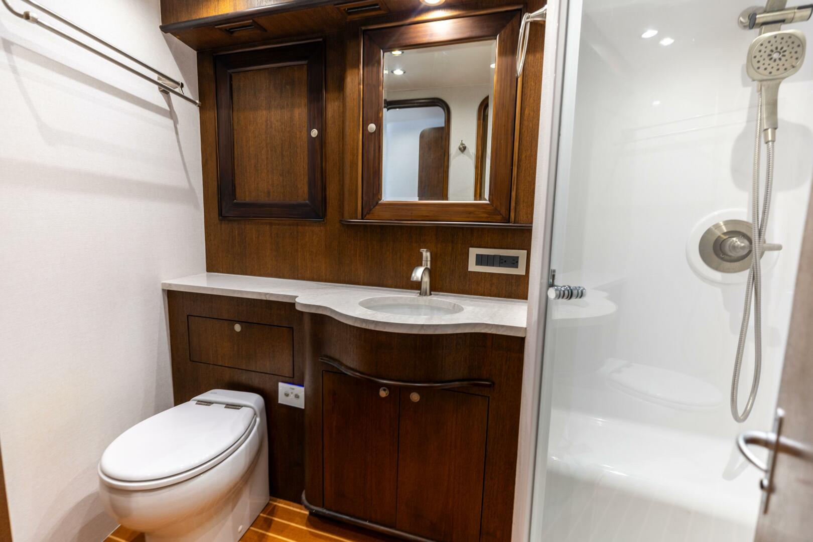 Buggy Washer 64ft Sunny Briggs Yacht For Sale