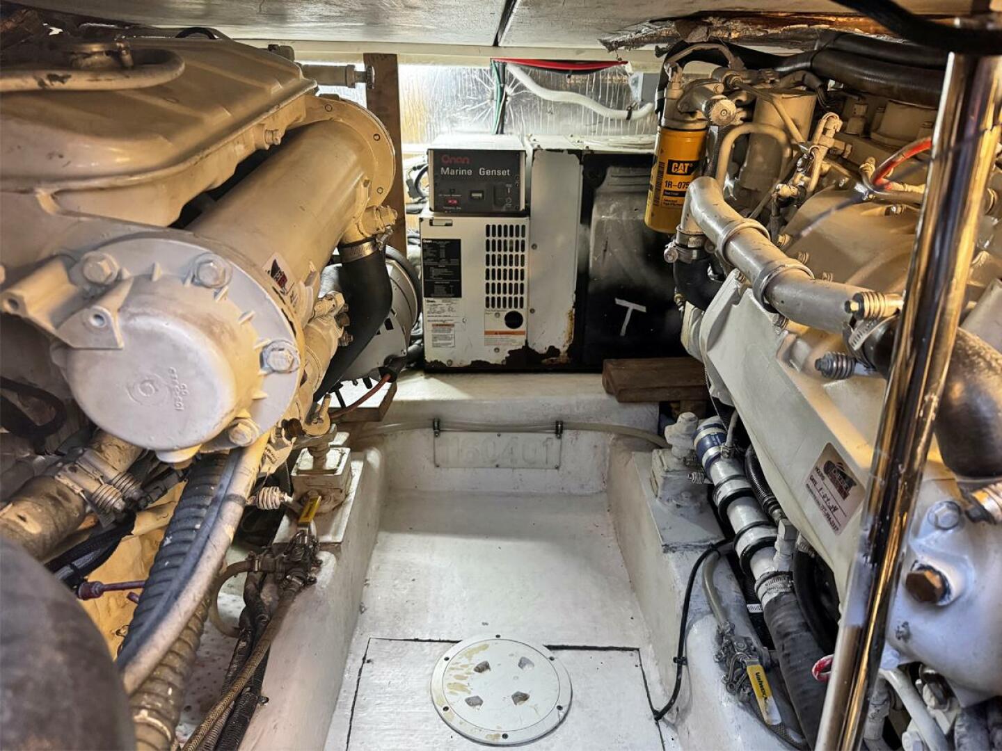 SAFARI 40ft Riviera Yacht For Sale SAFARI 40ft Riviera Yacht For Sale