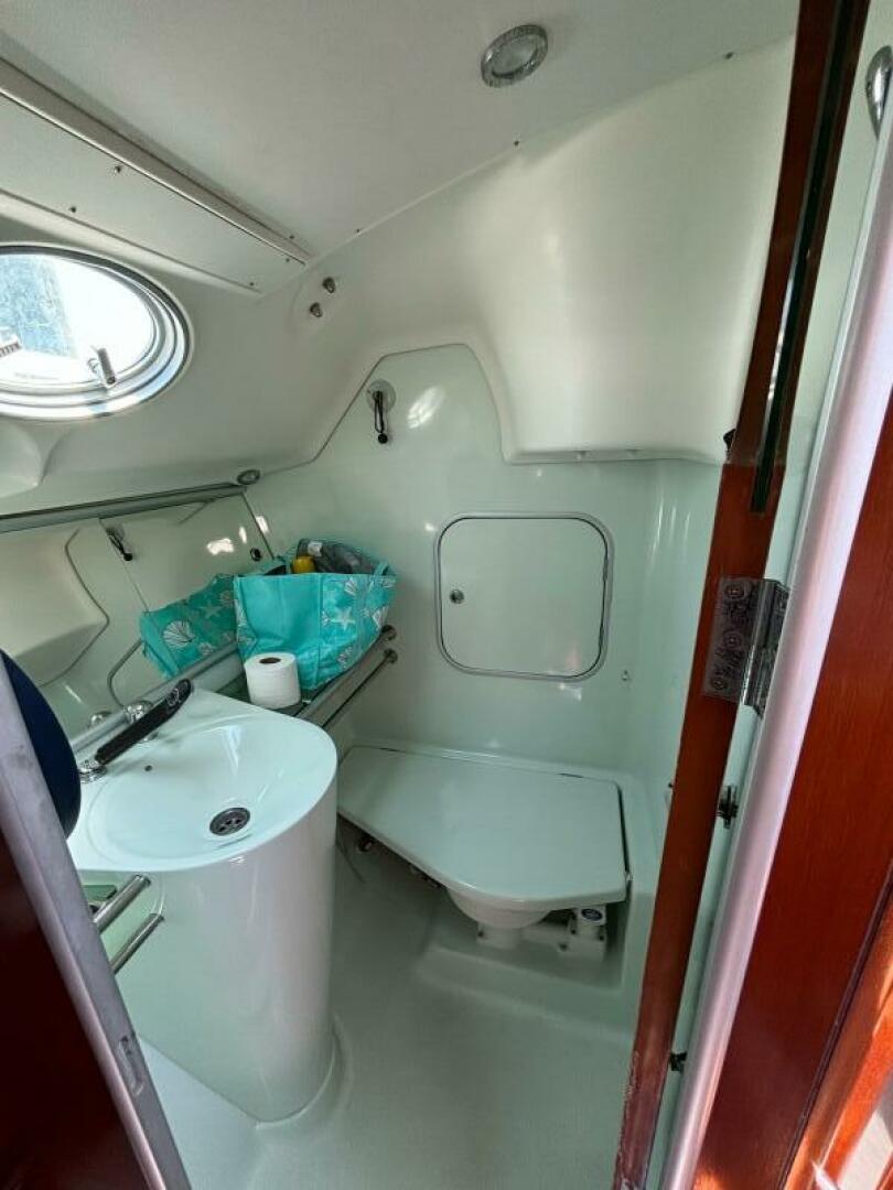 Another Sea Horse 4 35ft Beneteau Yacht For Sale