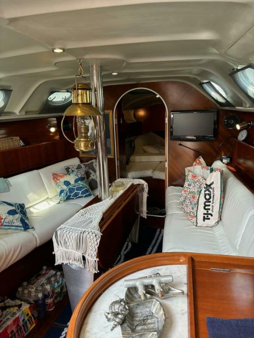 Another Sea Horse 4 35ft Beneteau Yacht For Sale