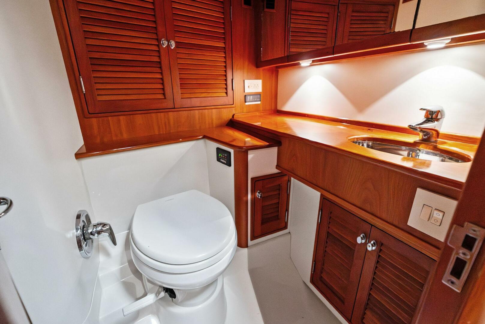 CAPRI 38ft Hinckley Yacht For Sale