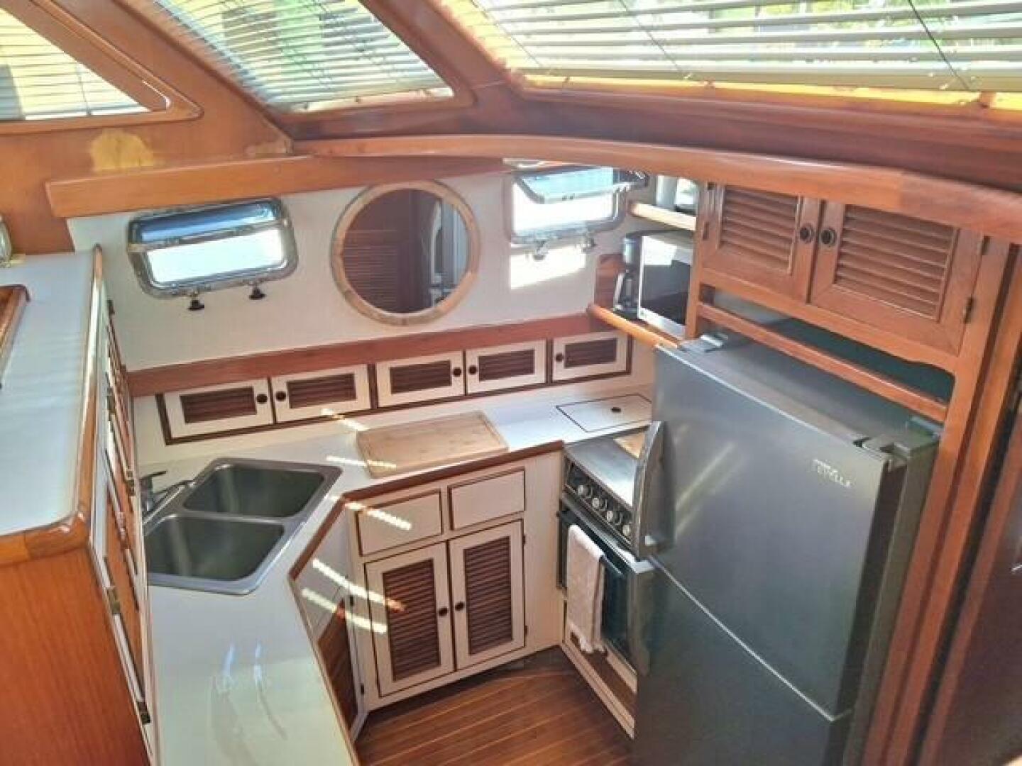 Southern Flite 48ft Offshore Yachts Yacht For Sale