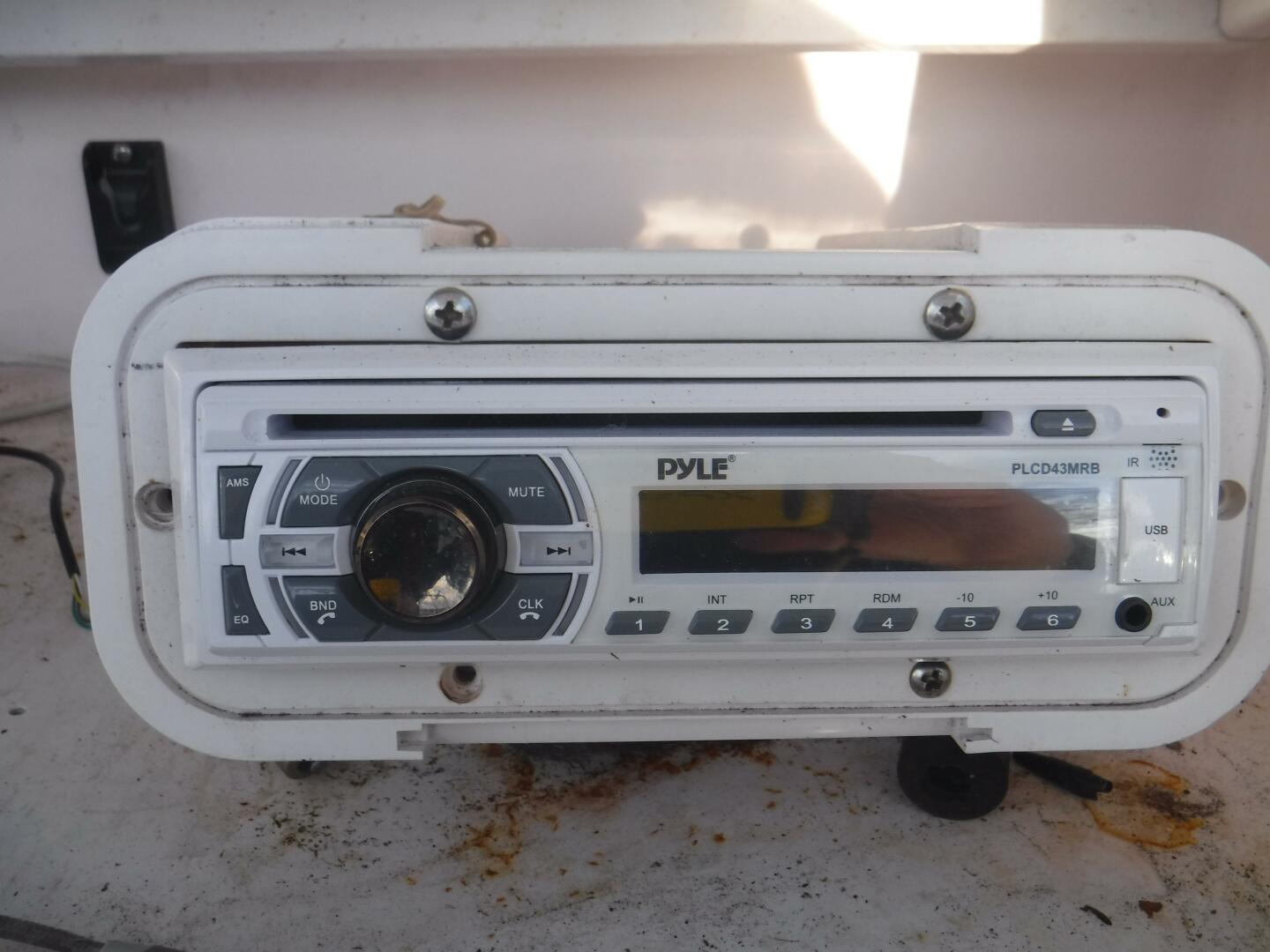 31ft Pro Line Yacht For Sale