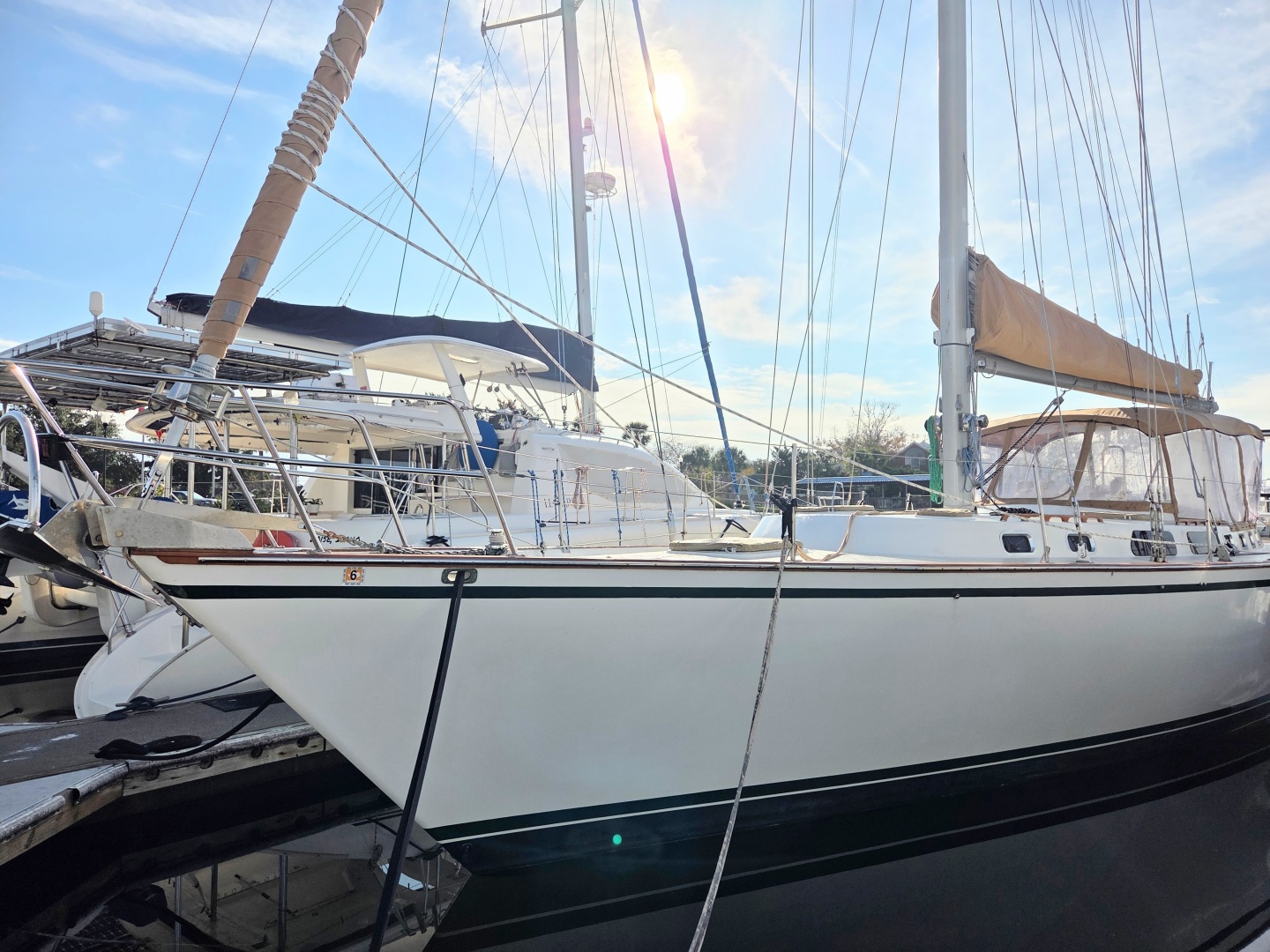 1985 Endeavour 51