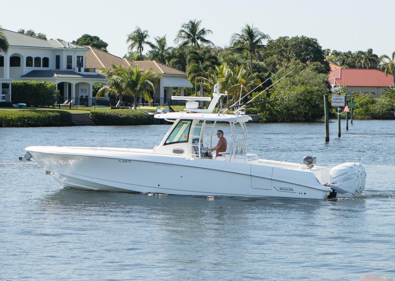 35 Boston Whaler 35ft Boston Whaler Yacht For Sale