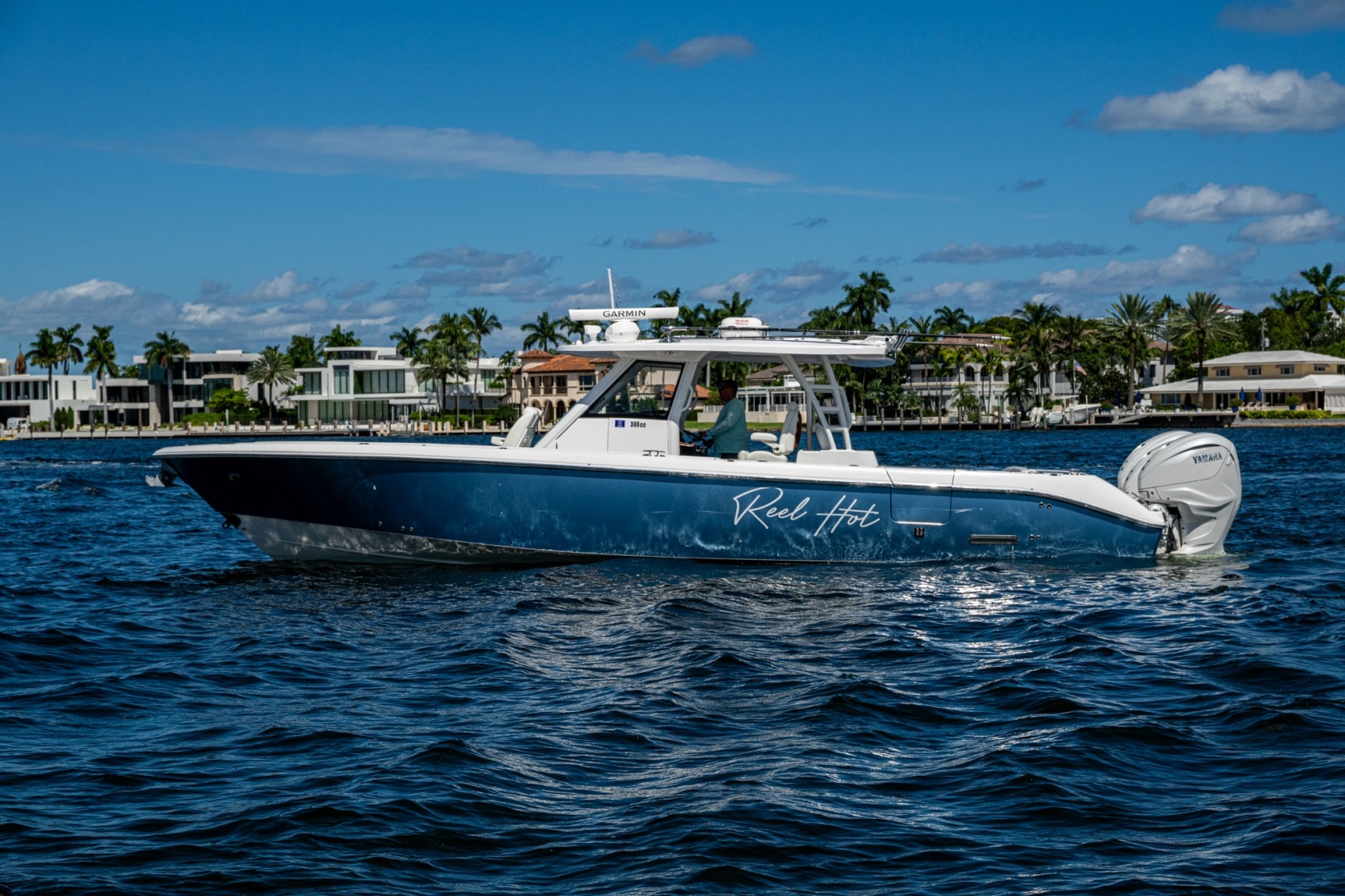 39ft Everglades Yacht For Sale