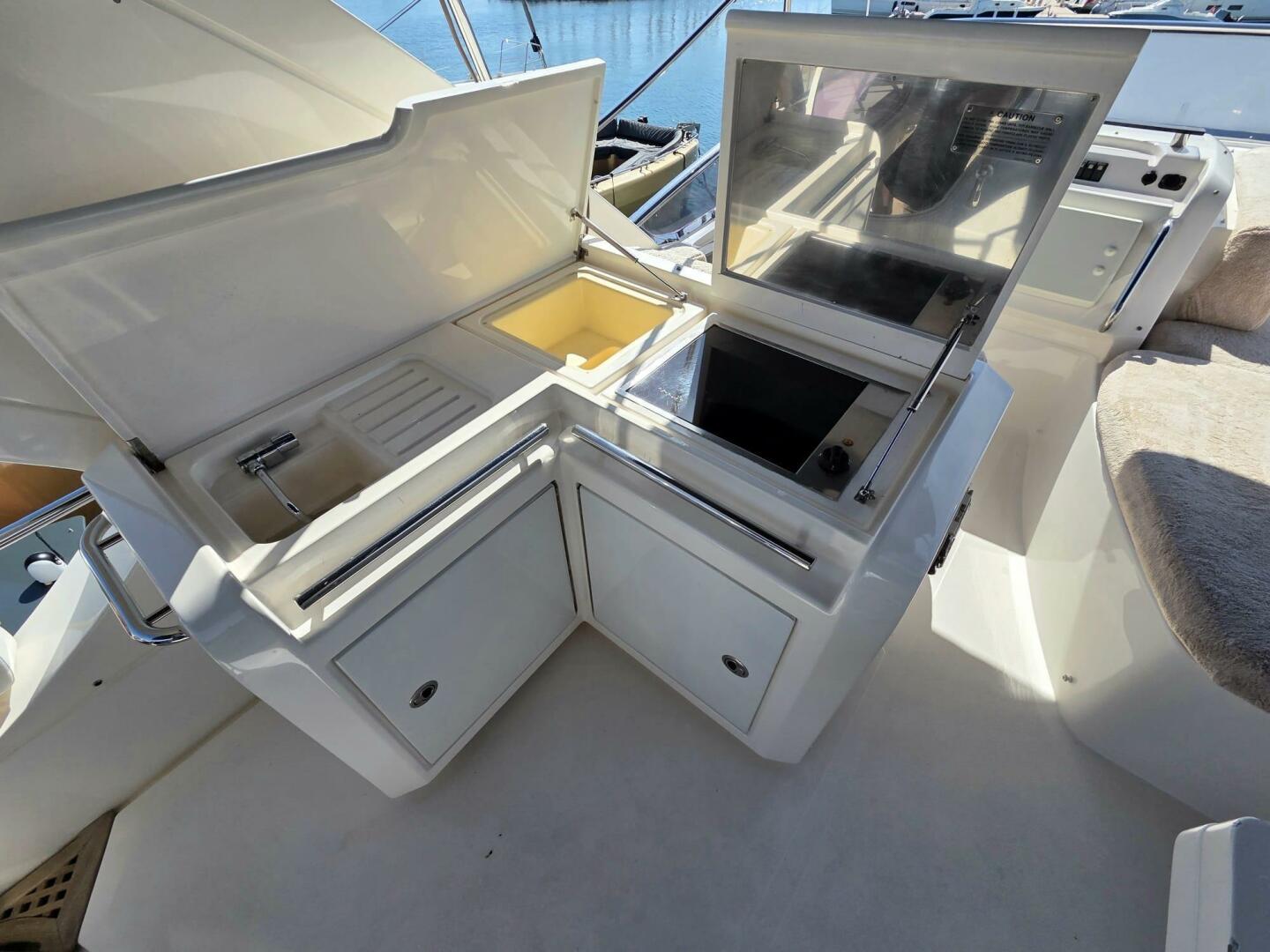 60ft Azimut Yacht For Sale