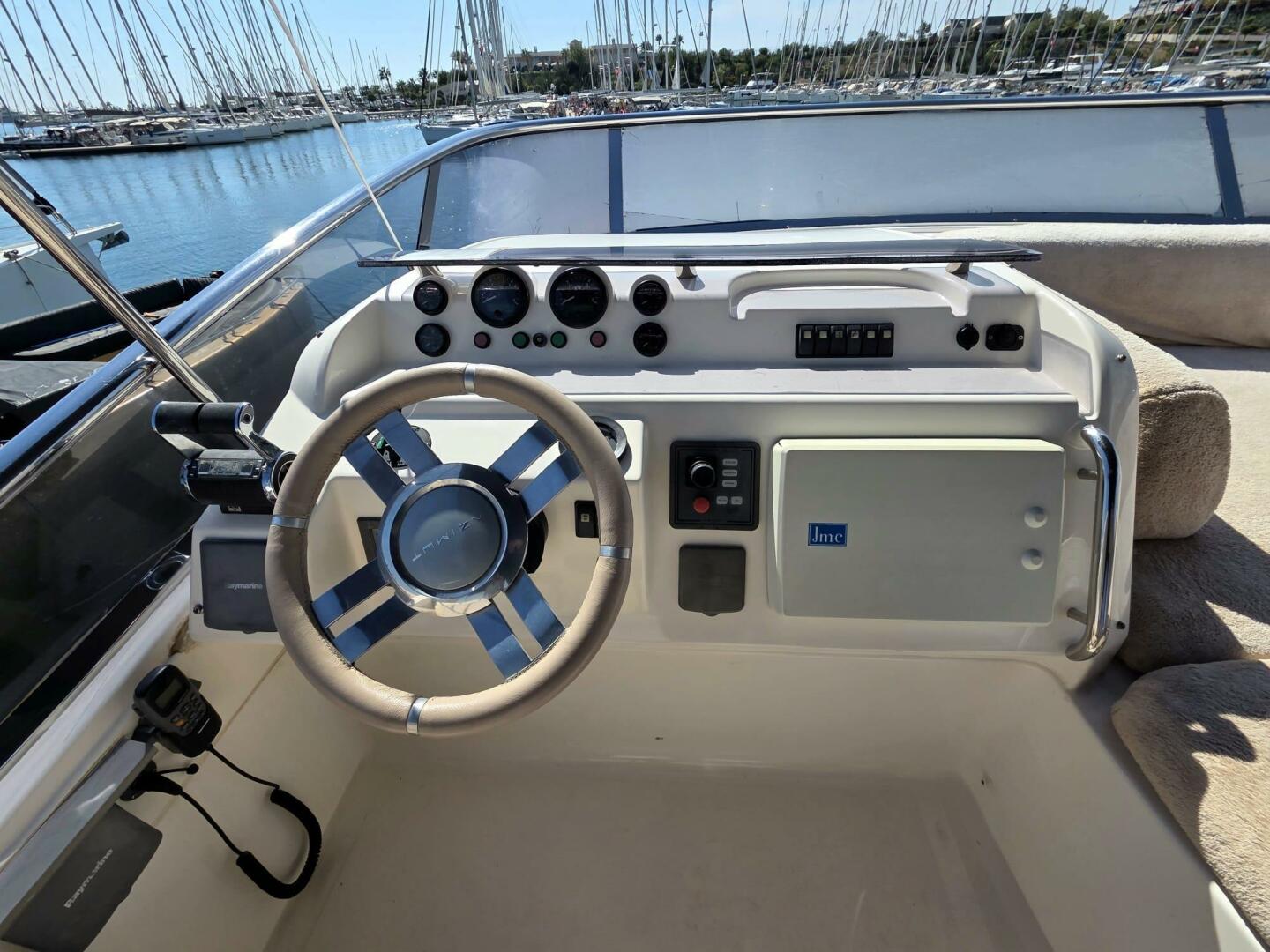 60ft Azimut Yacht For Sale