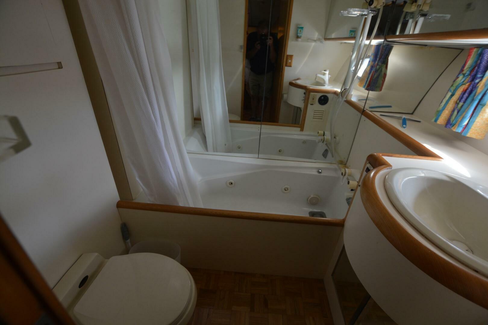 Cliodhna 54ft Ocean Alexander Yacht For Sale