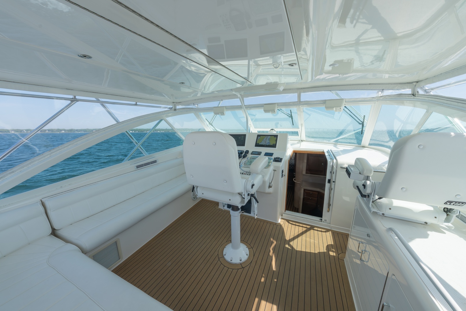 Cabo 45 Express — EMMA - Photo 39