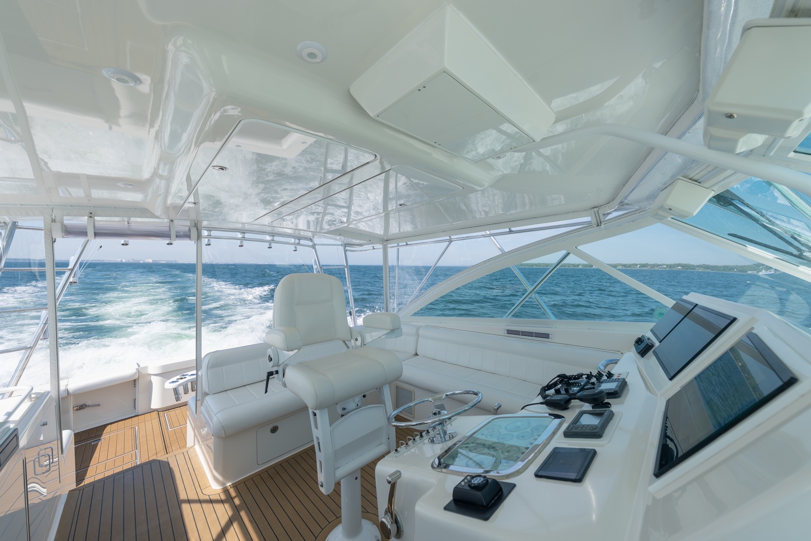 Cabo 45 Express — EMMA - Photo 43