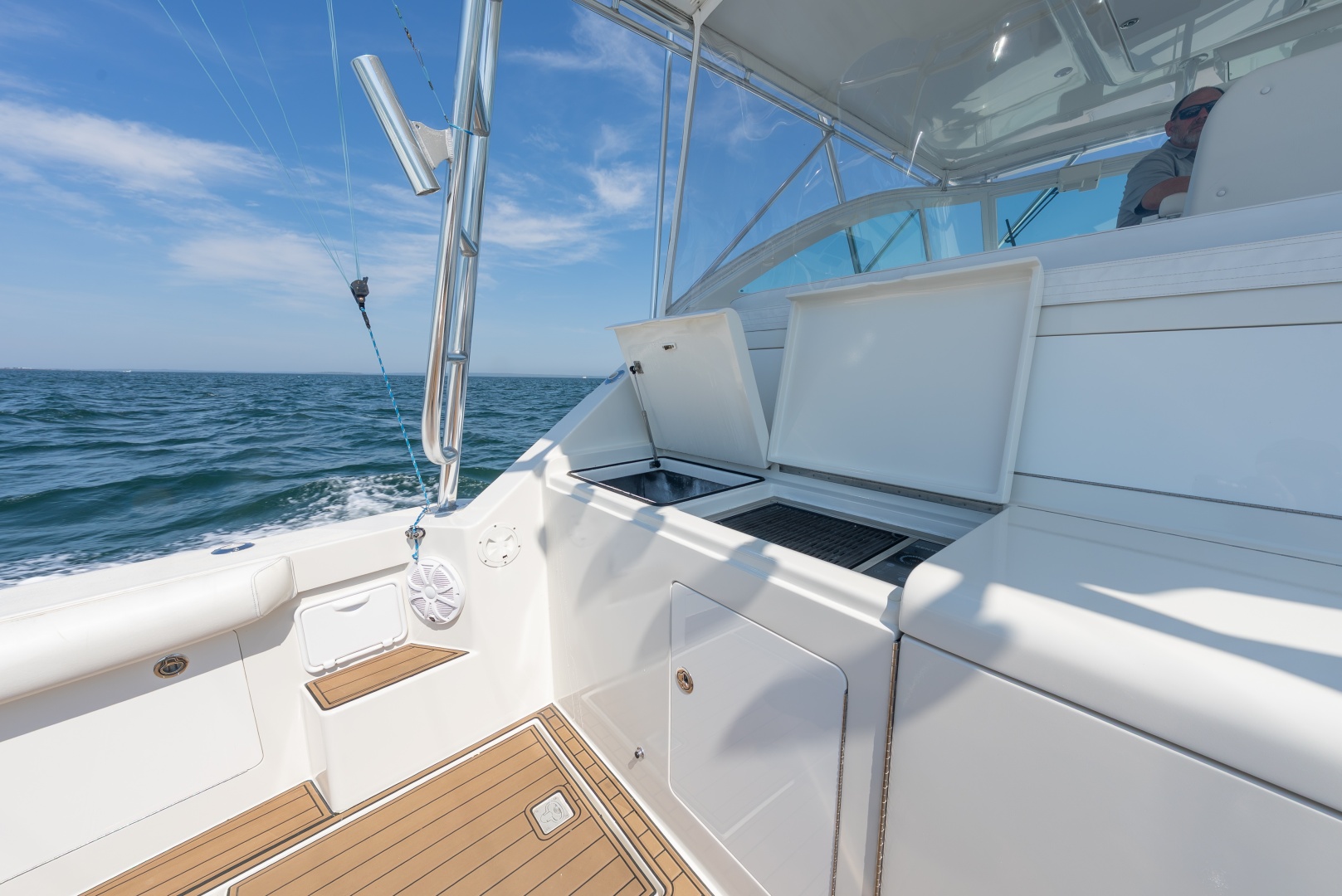 Cabo 45 Express — EMMA - Photo 19