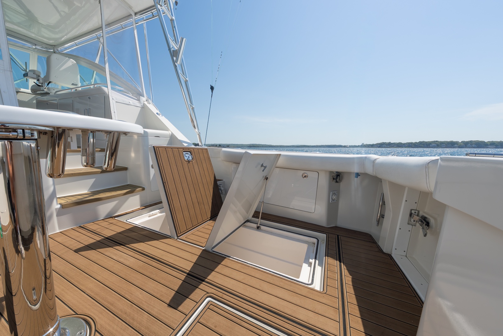 Cabo 45 Express — EMMA - Photo 23