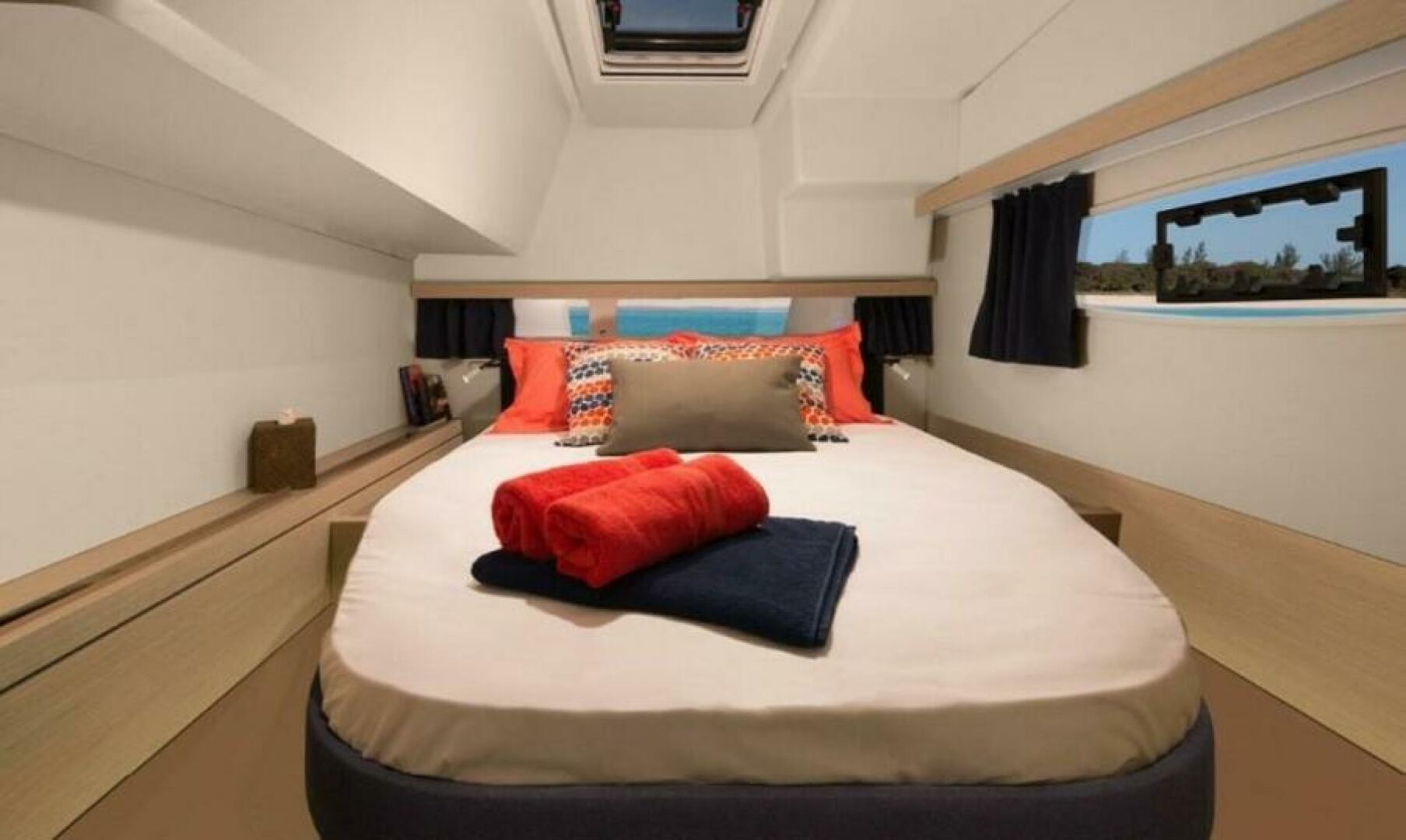 2019 Fountaine Pajot lucia