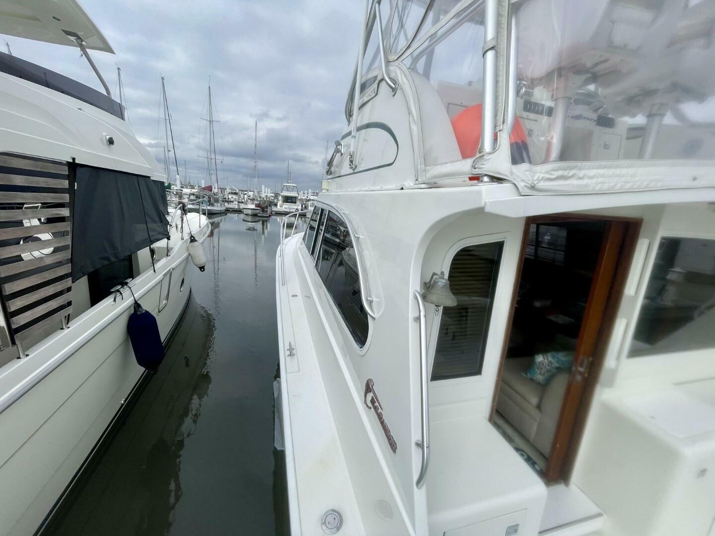 Musn t Touch It 38ft Egg Harbor Yacht For Sale Musn t Touch It 38ft Egg Harbor Yacht For Sale