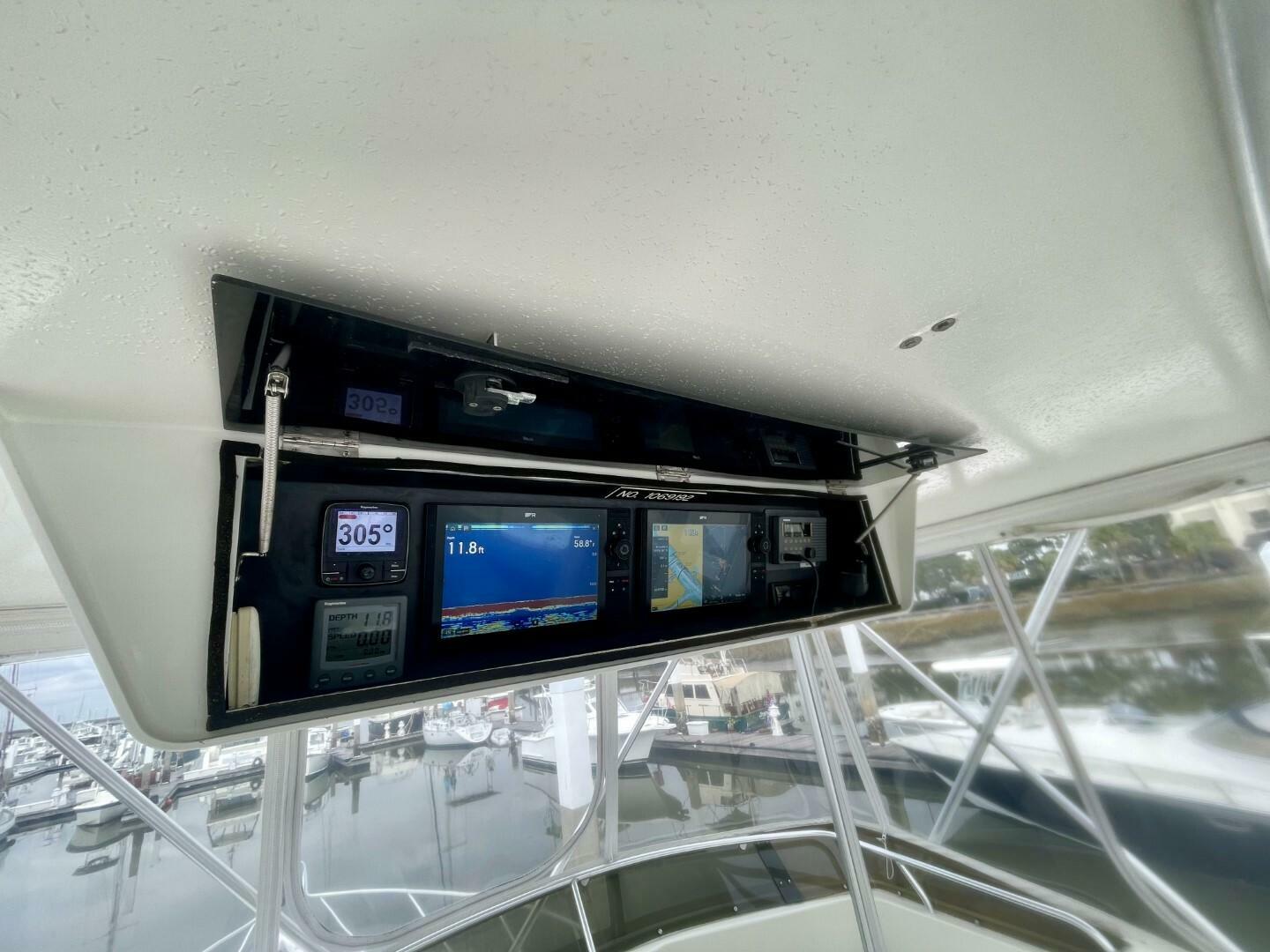 Musn t Touch It 38ft Egg Harbor Yacht For Sale Musn t Touch It 38ft Egg Harbor Yacht For Sale