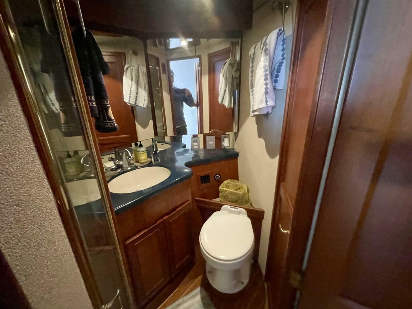 Musn t Touch It 38ft Egg Harbor Yacht For Sale Musn t Touch It 38ft Egg Harbor Yacht For Sale