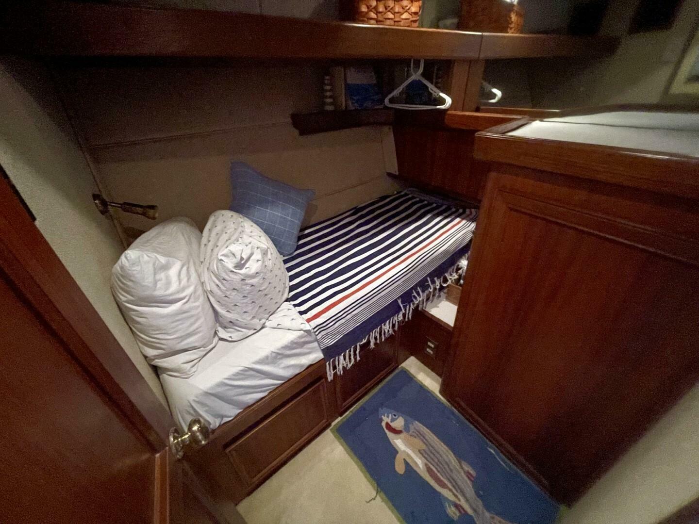 Musn t Touch It 38ft Egg Harbor Yacht For Sale Musn t Touch It 38ft Egg Harbor Yacht For Sale