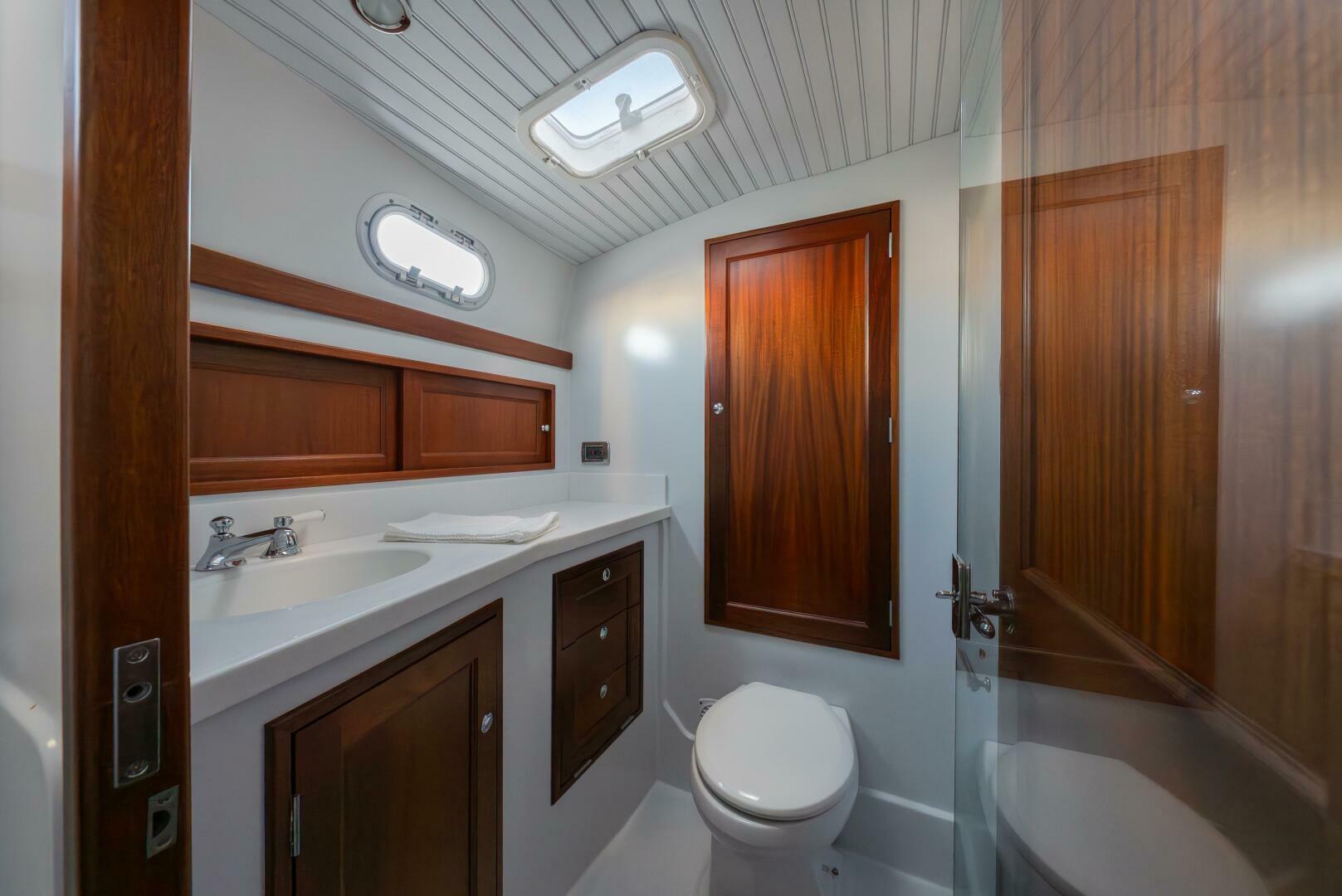 LU ELLA B 50ft New England Boatworks Yacht For Sale