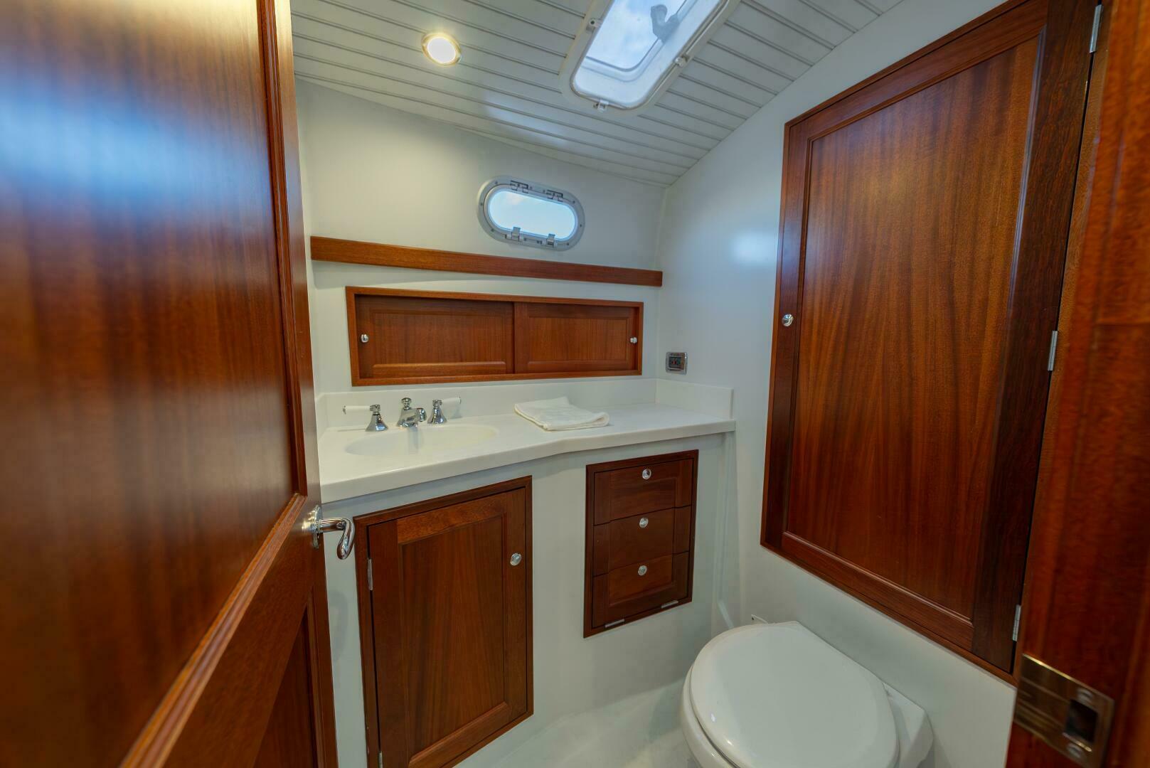 LU ELLA B 50ft New England Boatworks Yacht For Sale