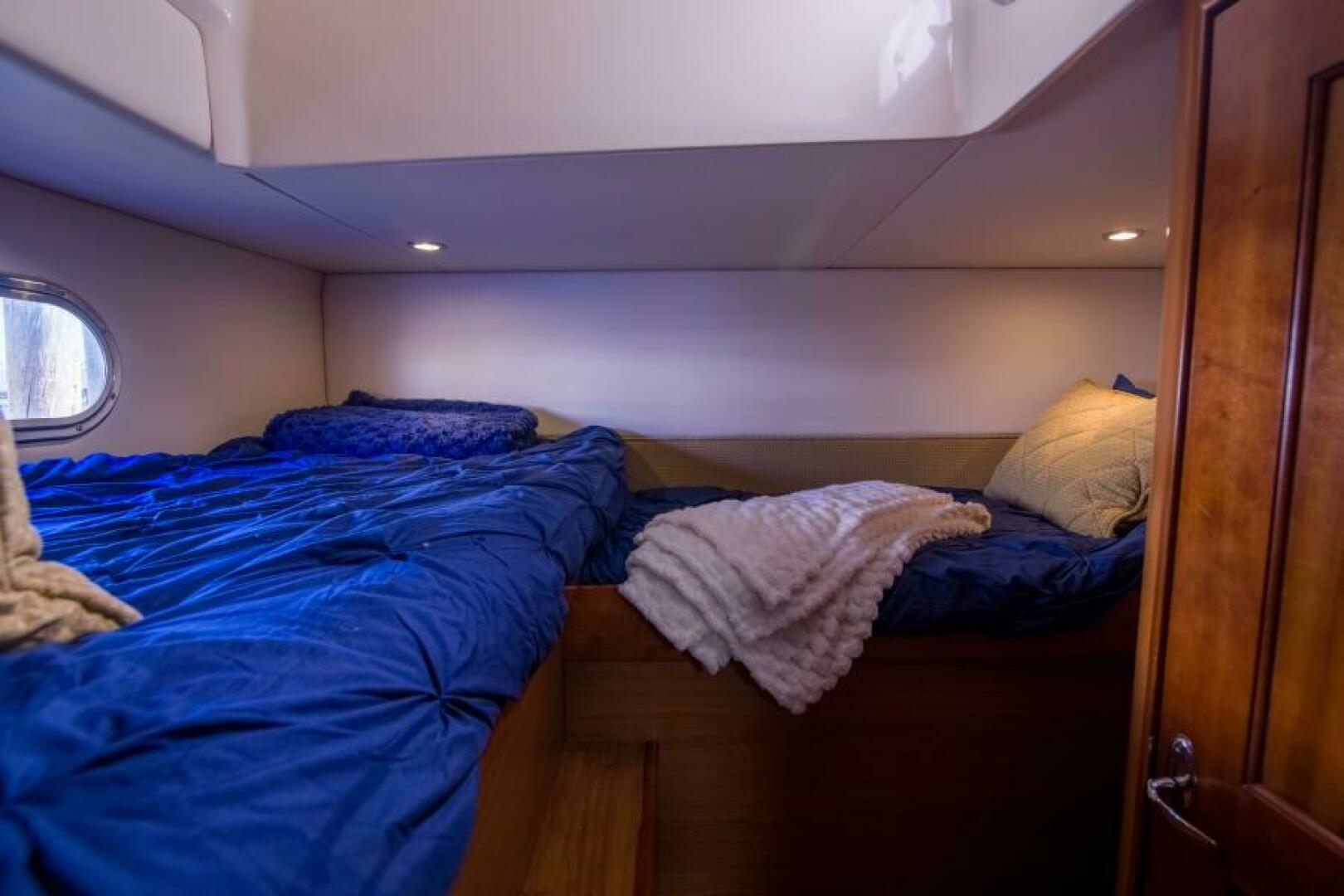 Date Night Keeping It Reel 37ft Luhrs Yacht For Sale Date Night Keeping It Reel 37ft Luhrs Yacht For Sale