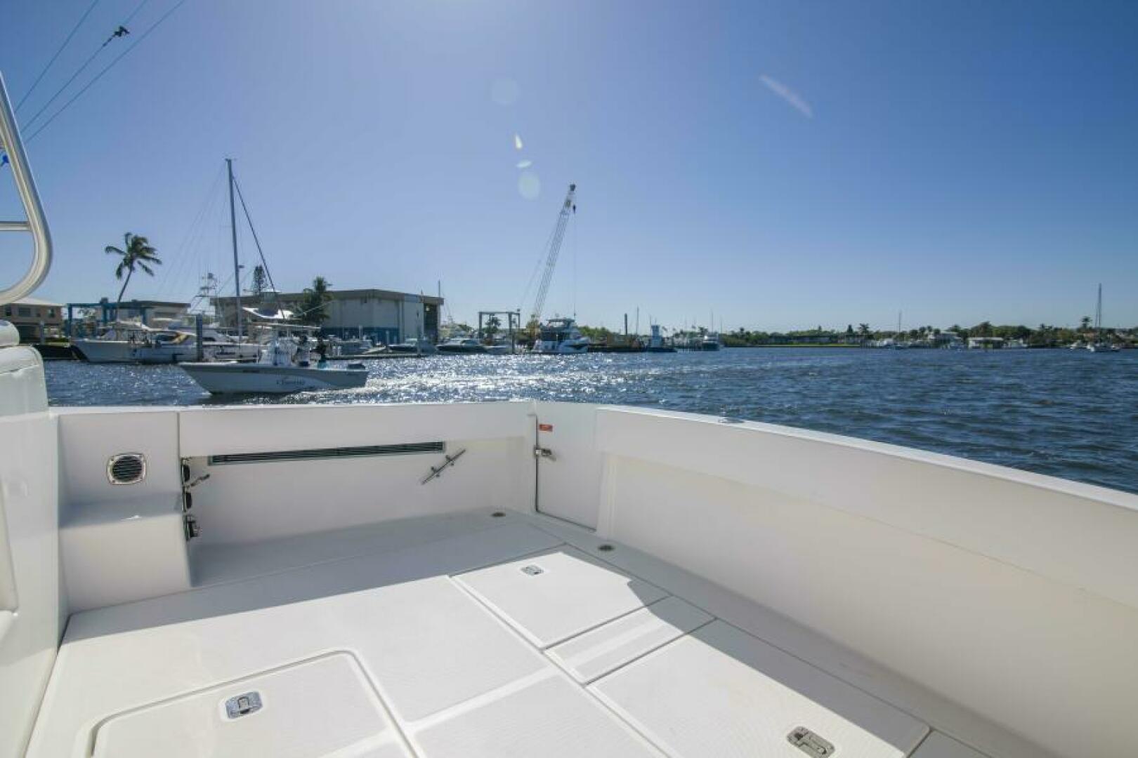 Date Night Keeping It Reel 37ft Luhrs Yacht For Sale Date Night Keeping It Reel 37ft Luhrs Yacht For Sale