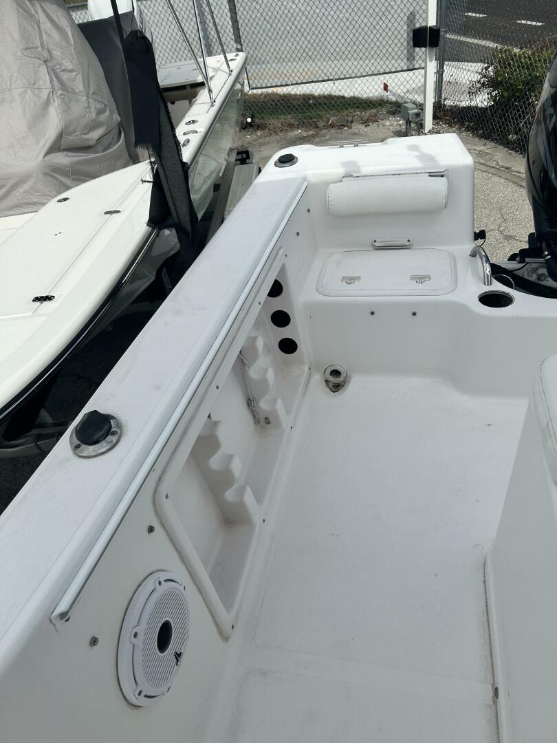 21ft Pro Line Yacht For Sale