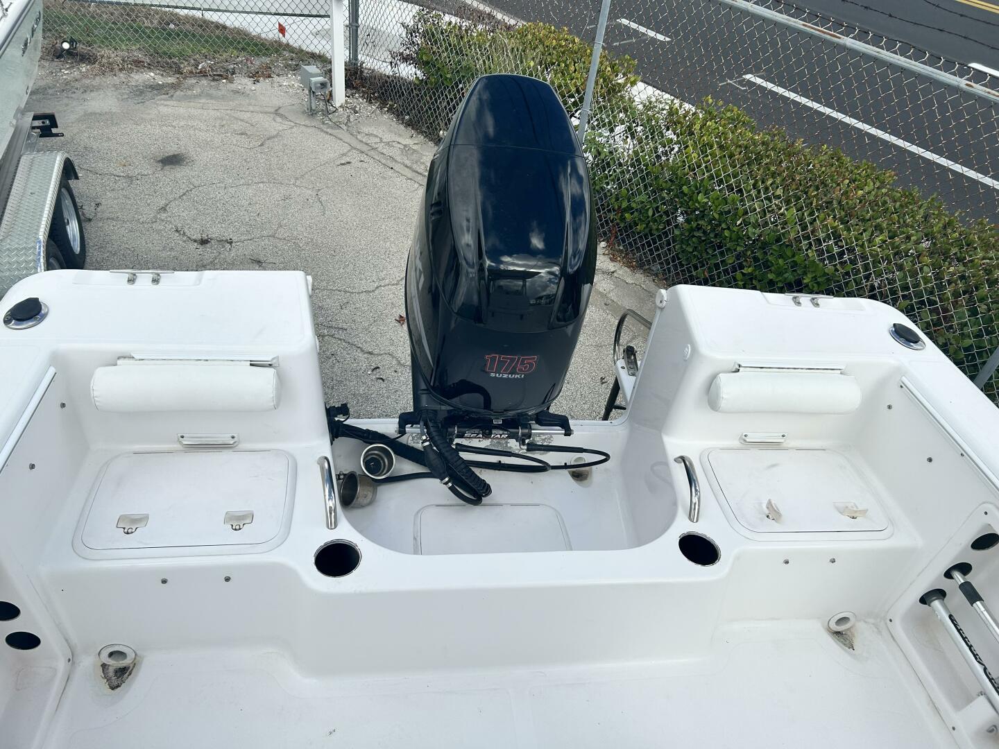 21ft Pro Line Yacht For Sale