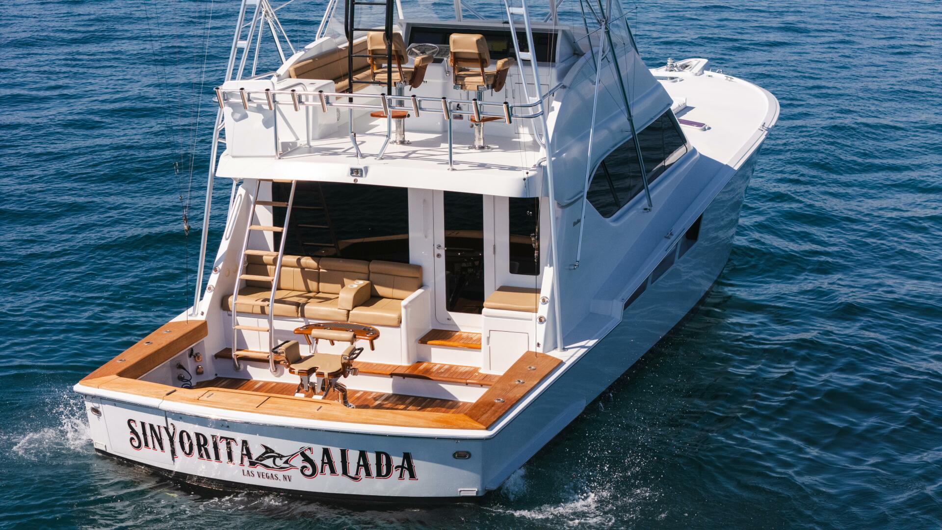 2001 Hatteras 60 Convertible - Sinyorita Salada