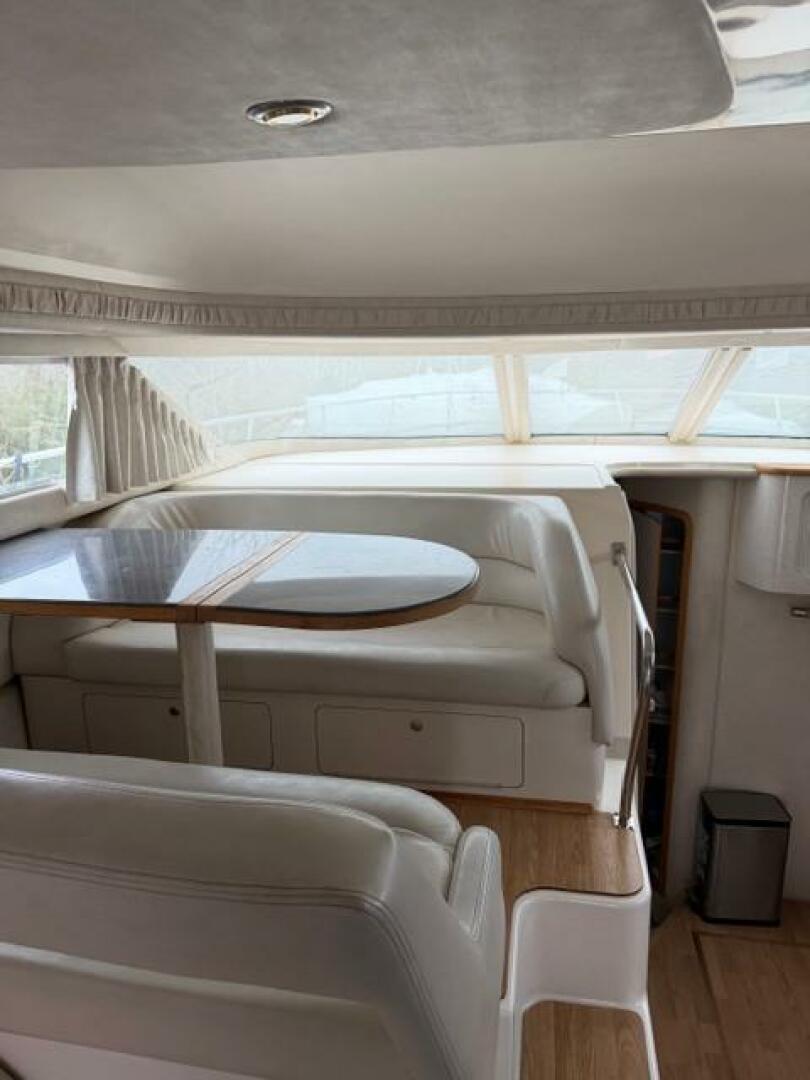 1997 Sea Ray 400 sedan bridge