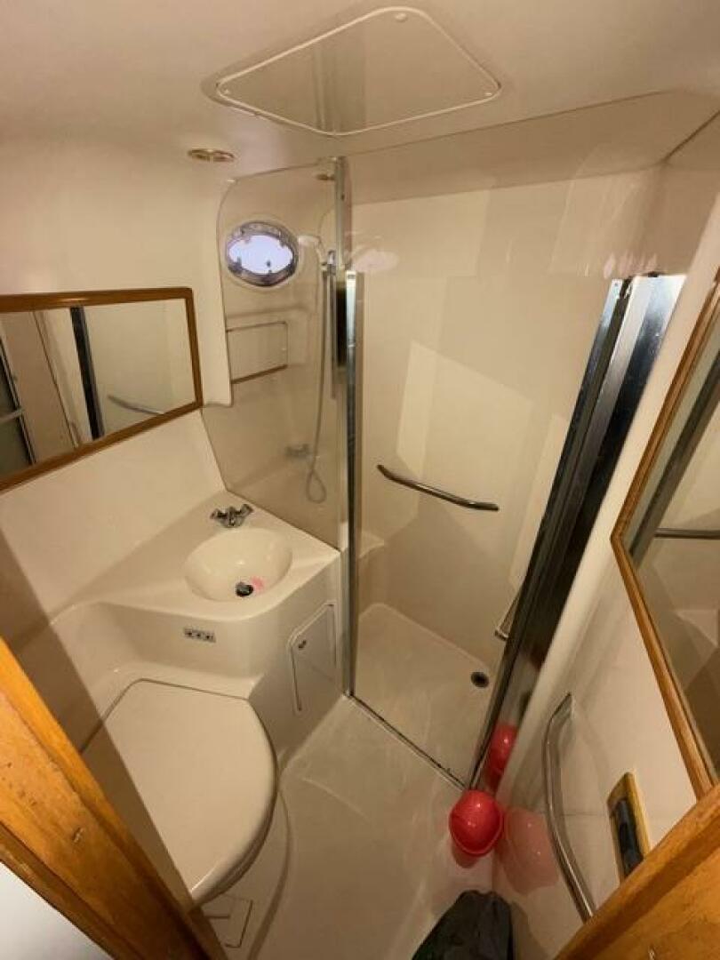 1997 Sea Ray 400 sedan bridge