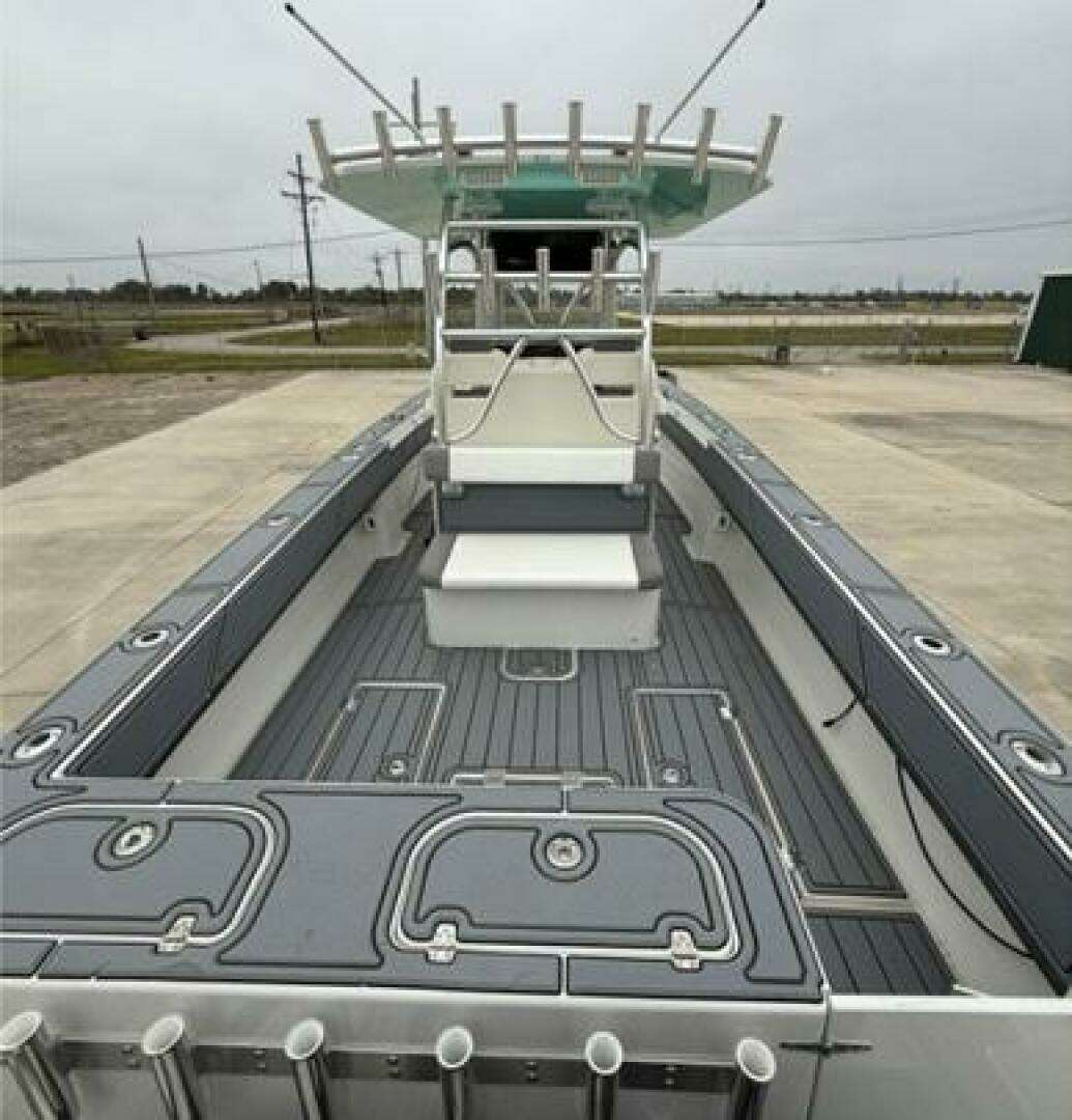 Contender  Yacht For Sale