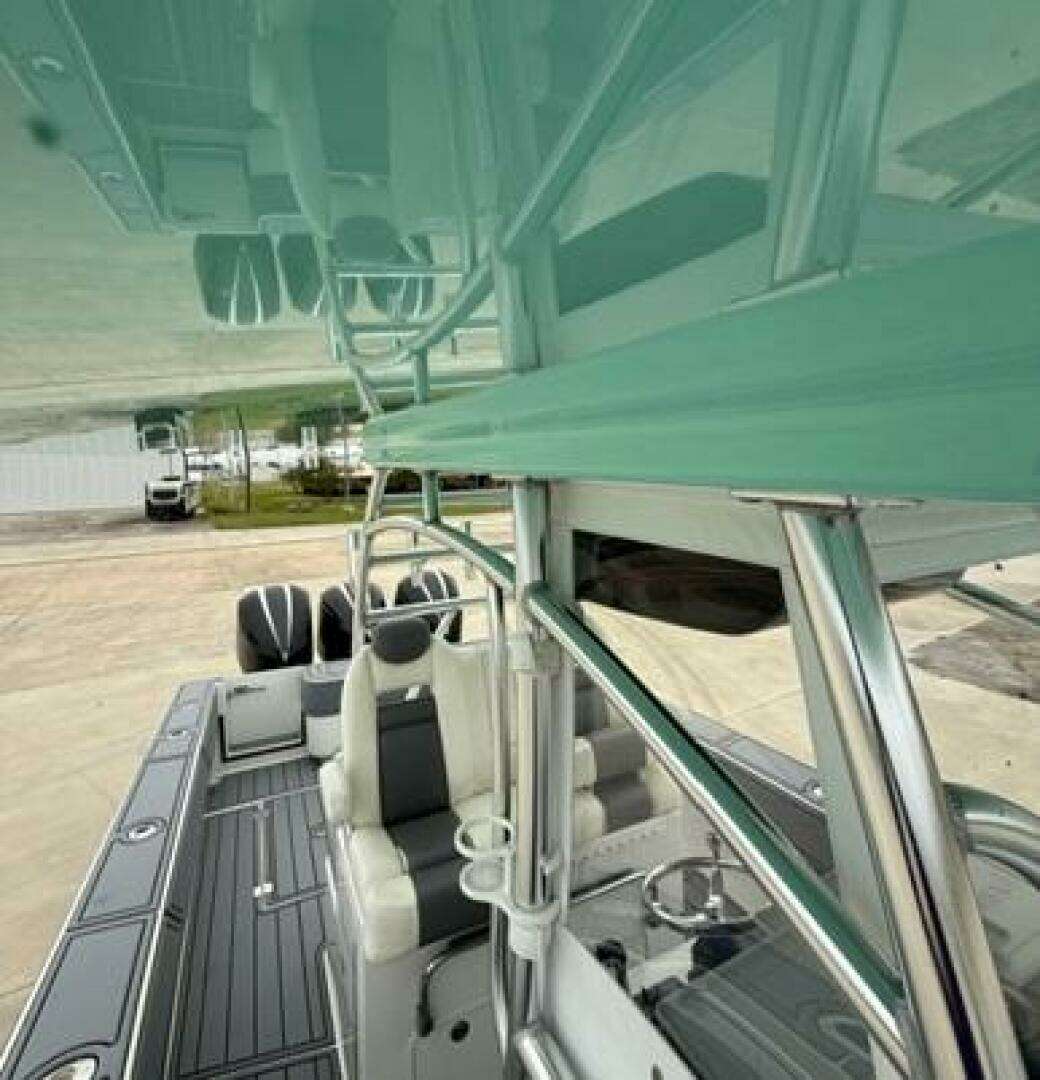 Contender  Yacht For Sale