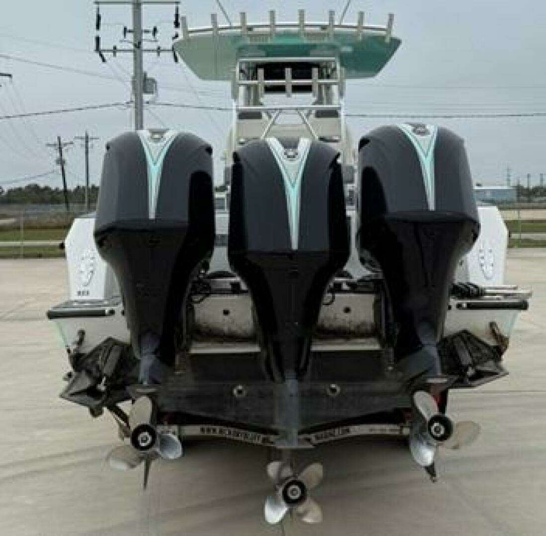 Contender  Yacht For Sale