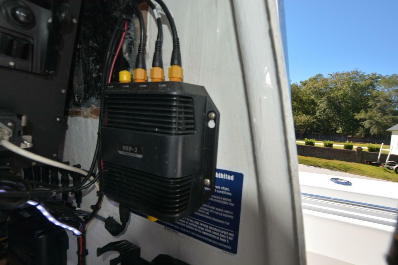 Hot Hooks 33ft Contender Yacht For Sale Hot Hooks 33ft Contender Yacht For Sale